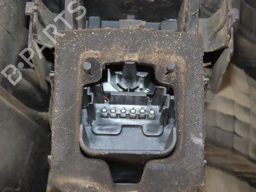 Used Right taillight RENAULT SCÉNIC II (JM0/1_) 1.5 dCi (JM0F) (82 hp) 28832676