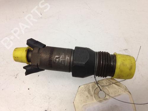 Used Injector FIAT PUNTO (188_) 1.9 DS 60 (188.031, .051, .231, .251) (60 hp) 9593392