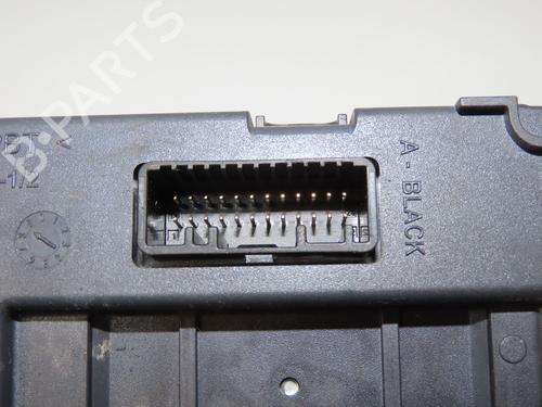 Card reader RENAULT CAPTUR I (J5_, H5_) 0.9 TCe 90 | BP32486112E4
