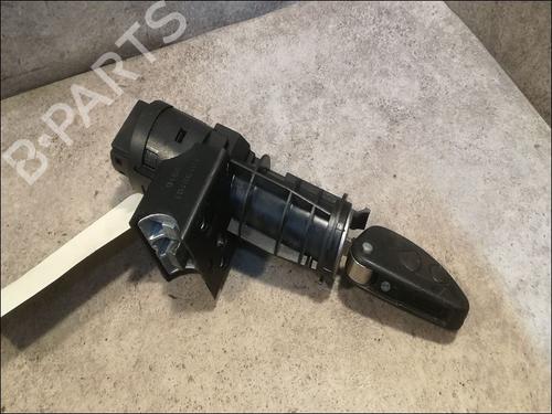 Used Ignition barrel Ignition barrel ALFA ROMEO 147 (937_) 1.6 16V T.SPARK (937.AXA1A, 937.AXB1A, 937.BXB1A) (120 hp) 9611817 9611817