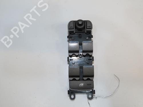 Used Left front window switch Left front window switch LAND ROVER RANGE ROVER EVOQUE (L538) 2.2 D (150 hp) 33948418 33948418