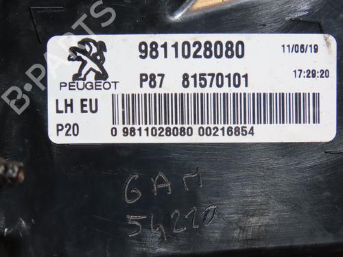 Left taillight PEUGEOT 5008 II (MC_, MJ_, MR_, M4_) 1.2 THP (MRHNYH, MRHNYW, MRHNSJ, MRHNSU, MRHNSM) | BP28969677C34 