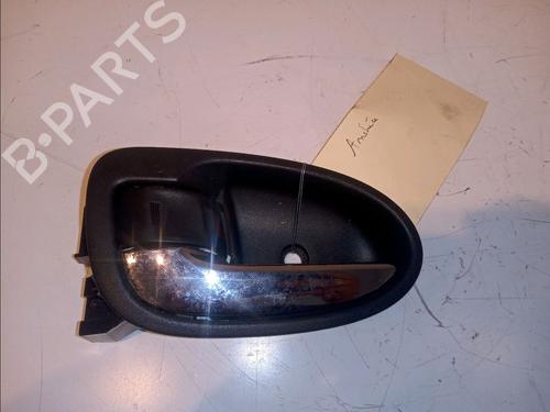 Used Front left interior door handle Front left interior door handle TOYOTA YARIS (_P9_) 1.4 D-4D (NLP90_, NLP90R) (90 hp) 11102413 11102413