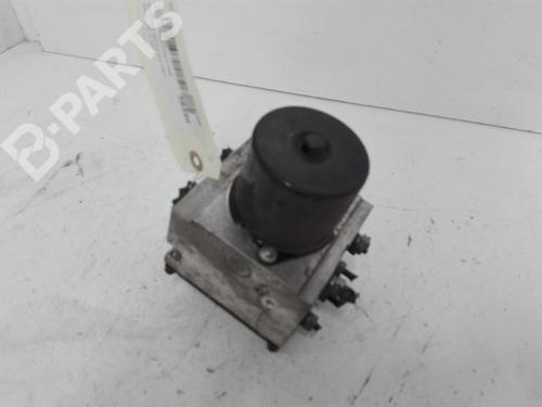 Used ABS pump PEUGEOT 407 SW (6E_, 6D_) 2.0 HDi (126 hp) 9604044