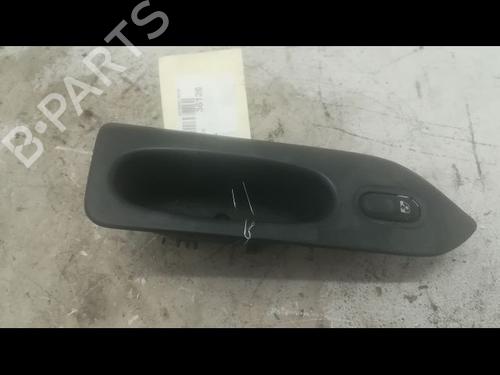 Used Right rear window switch Right rear window switch RENAULT LAGUNA I (B56_, 556_) 2.0 (B56C/H/N) (113 hp) 23176573 23176573