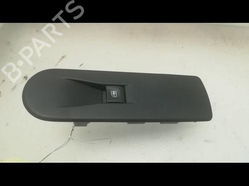 Used Switch Switch RENAULT CAPTUR I (J5_, H5_) 0.9 TCe 90 (90 hp) 9597930 9597930