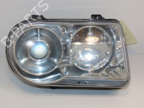 Used Right headlight Right headlight CHRYSLER 300C Touring (LX, LE) 3.0 CRD (218 hp) 28832457 28832457