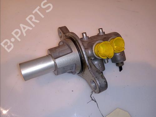 Used Brake master cylinder Brake master cylinder FIAT GRANDE PUNTO (199_) 1.2 (65 hp) 11100452 11100452