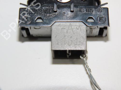 left-front-window-switch-chrysler-crossfire-2003-2004-2005-2006-2007-2008-31120884 main image