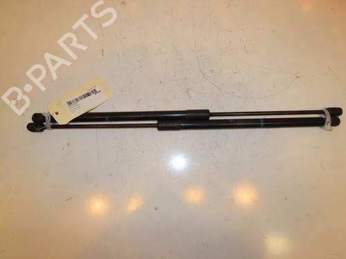Used Tailgate lift support Tailgate lift support PEUGEOT 5008 (0U_, 0E_) 2.0 HDi 150 / BlueHDi 150 (150 hp) 16740938 16740938