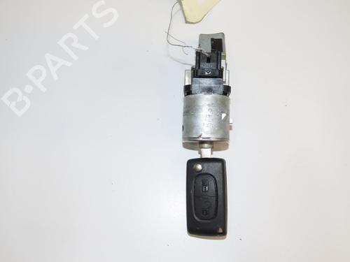 Used Ignition barrel PEUGEOT 308 I (4A_, 4C_) 1.6 HDi (109 hp) 31634175