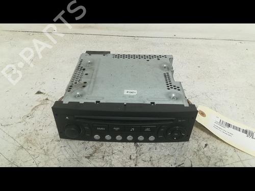 Used Radio Radio CITROËN C3 II (SC_) 1.4 HDi 70 (SC8HZC, SC8HR0, SC8HP4) (68 hp) 9605813 9605813