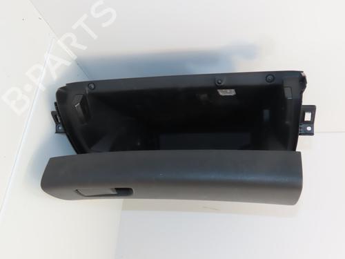 Handskerum RENAULT MEGANE IV Hatchback (B9A/M/N_) 1.5 Blue dCi 115 (B9A6) | BP17551985C95 