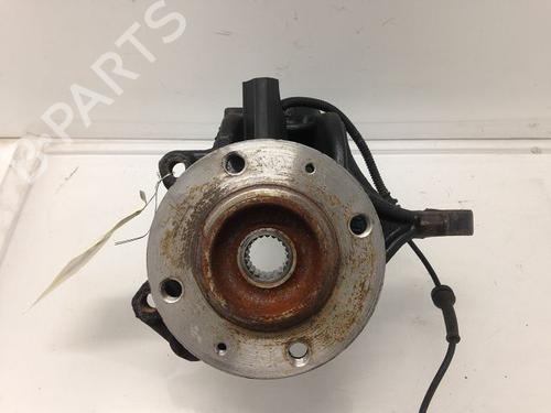 Used Right front steering knuckle CITROËN C3 II (SC_) 1.2 VTi 82 (82 hp) 14875967