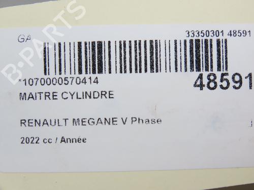 brake-master-cylinder-renault-megane-e-tech-suv-2021-28830009 main image