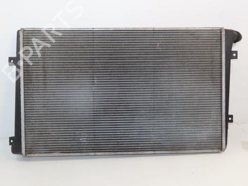 Used Water radiator Water radiator VW CADDY III Box Body/MPV (2KA, 2KH, 2CA, 2CH) 1.9 TDI 4motion (105 hp) 17868060 17868060