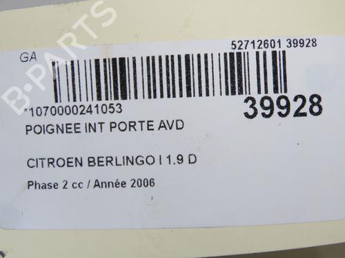 Used Front right interior door handle Front right interior door handle 9608813 9608813