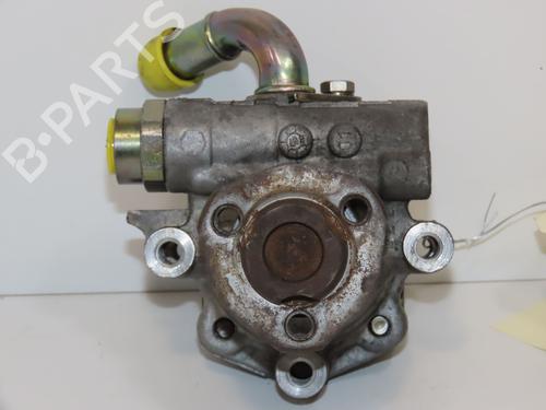 Used Steering pump Steering pump VW TRANSPORTER T4 Bus (70B, 70C, 7DB, 7DK, 70J, 70K, 7DC, 7DJ) 2.5 TDI (102 hp) 28967478 28967478