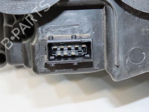 Used Right headlight CITROËN JUMPY II Van 2.0 HDi 125 (128 hp) 32179191