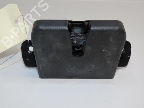 Used Tailgate lock KIA SPORTAGE IV (QL, QLE) 1.7 CRDi (141 hp) 31121074