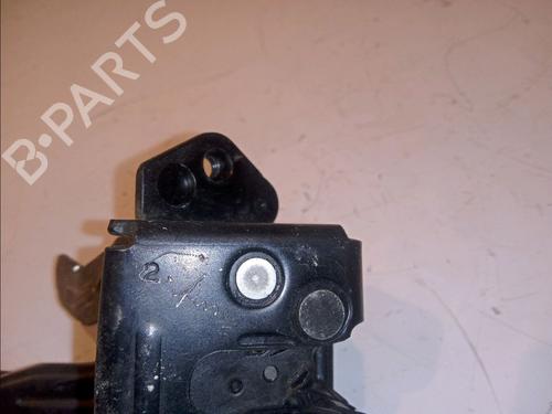 Used Tailgate lock Tailgate lock TOYOTA YARIS (_P9_) 1.4 D-4D (NLP90_, NLP90R) (90 hp) 11103749 11103749