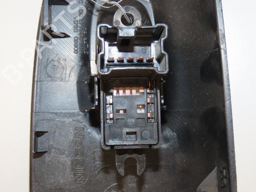 Used Switch Switch NISSAN JUKE (F15) 1.5 dCi (110 hp) 9594914 9594914