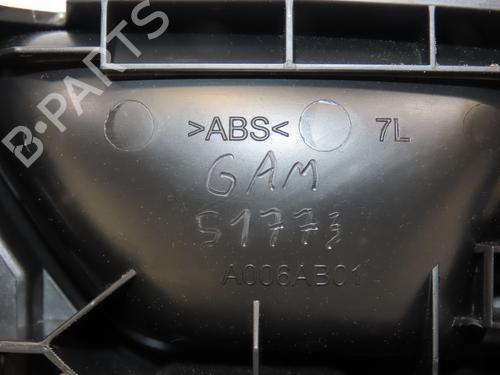 Used Front left interior door handle PEUGEOT 208 II (UB_, UP_, UW_, UJ_) 1.2 PureTech 100 (101 hp) 28831225