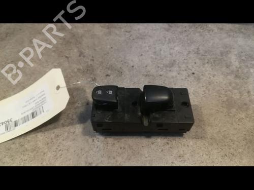 Used Switch Switch NISSAN JUKE (F15) 1.2 DIG-T (115 hp) 9596933 9596933