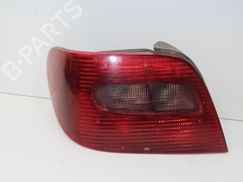 Used Left taillight Left taillight 32200894 32200894
