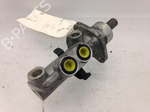 Used Brake master cylinder PEUGEOT 406 Break (8E/F) 2.2 HDi (133 hp) 23173719