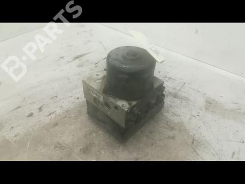 Used ABS pump RENAULT LAGUNA I (B56_, 556_) 1.6 16V (B568, B561) (107 hp) 9601544