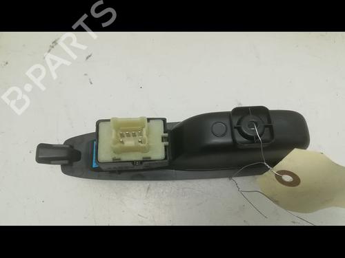 Used Left rear window switch RENAULT CAPTUR I (J5_, H5_) 0.9 TCe 90 (90 hp) 9597929