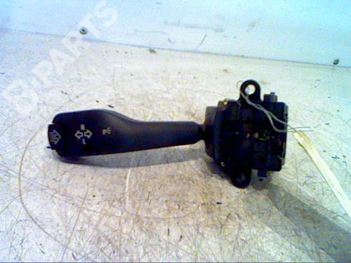 Used Steering column stalk BMW 5 Touring (E39) 525 d (163 hp) 9592259