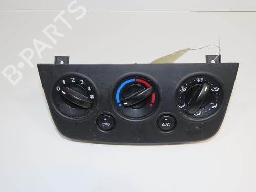 Used Climate control Climate control FORD FIESTA V (JH_, JD_) 1.4 16V (80 hp) 33728067 33728067