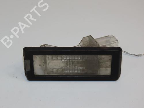 Skiltlys Skiltlys RENAULT SCÉNIC II (JM0/1_) 1.9 dCi (JM14) (131 hp) 19528941 19528941