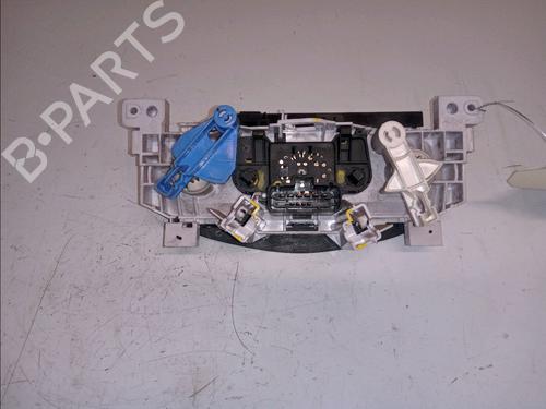 Used Climate control Climate control DACIA LOGAN MCV (KS_) 1.5 dCi (KS0K) (68 hp) 10189887 10189887