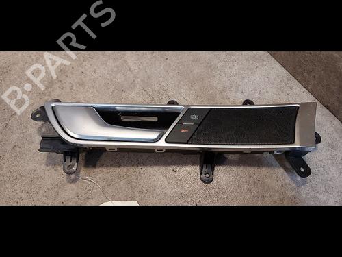 Venstre foran invendig håndtak AUDI A6 C6 (4F2) 2.4 (177 hp) 23175949