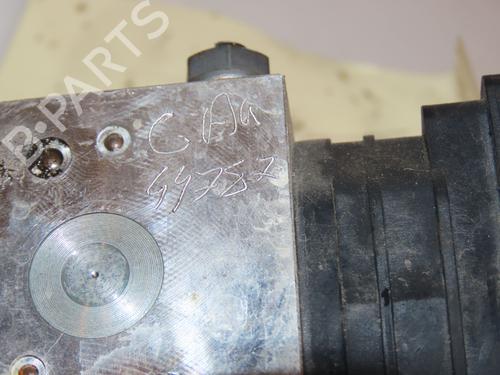 Used ABS pump AUDI A3 Sportback (8VA, 8VF) 2.0 TDI (150 hp) 16490981