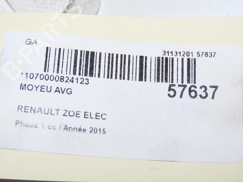 Used Right front steering knuckle Right front steering knuckle RENAULT ZOE (BFM_) ZOE (88 hp) 40050815 40050815