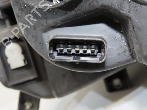 Right headlight RENAULT CLIO III (BR0/1, CR0/1) 1.5 dCi (BR17, CR17) | BP30916932C29