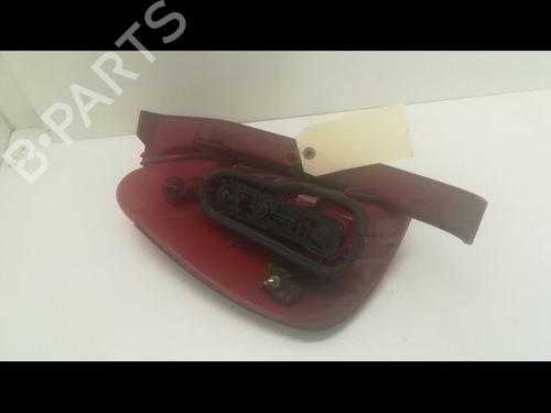 Used Right taillight PEUGEOT 306 Break (7E, N3, N5) 2.0 HDI 90 (90 hp) 9596753