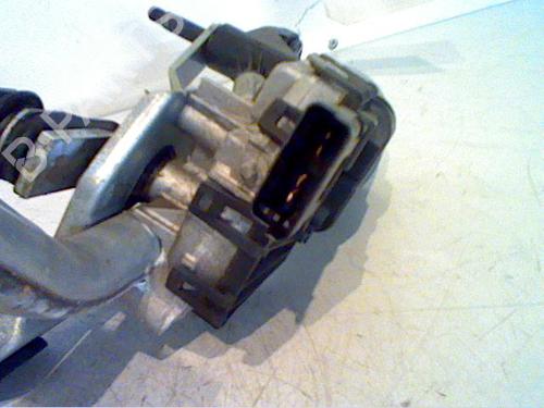 Used Front wiper motor RENAULT TWINGO II (CN0_) [2007-2026]  23178298
