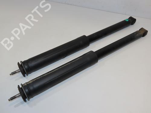 Used Right rear shock absorber TOYOTA YARIS (_P13_) 1.5 Hybrid (NHP130_) (101 hp) 18476696