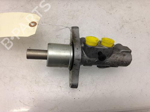Used Brake master cylinder Brake master cylinder MINI MINI (R50, R53) Cooper (116 hp) 9594390 9594390