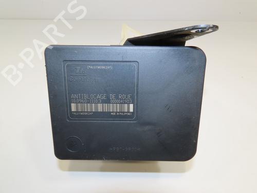 Used ABS pump CITROËN C5 I (DC_) 2.0 HDi (DCRHZB, DCRHZE) (109 hp) 17868196