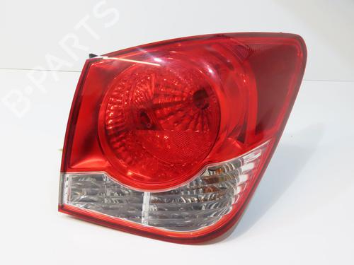 Piloto trasero derecho Piloto trasero derecho CHEVROLET CRUZE (J300) 2.0 CDI (125 hp) 36495829 36495829