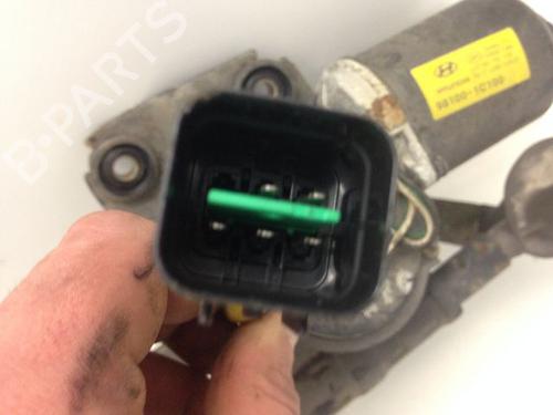 Used Front wiper motor HYUNDAI GETZ (TB) 1.5 CRDi (82 hp) 23178310