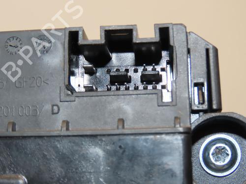 Elevalunas delantero izquierdo VW POLO V (6R1, 6C1) 1.6 TDI (90 hp) 28801921