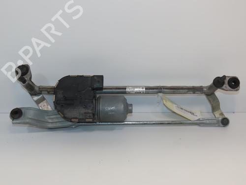 Used Front wiper motor VW GOLF VII (5G1, BQ1, BE1, BE2) 1.5 TSI (130 hp) 28969814