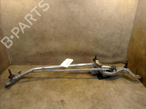 Used Front wiper motor Front wiper motor MERCEDES-BENZ C-CLASS (W205) C 180 (205.040, 205.140) (156 hp) 9733884 9733884